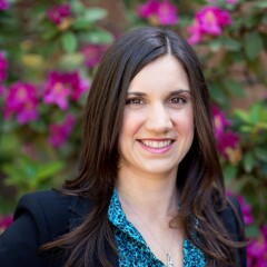 Kristin Minetti Headshot.jpg